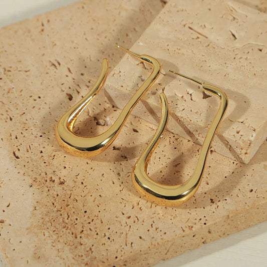 Fashion Simple Copper Earrings – Irregular Design for Women, Offering a Modern, Chic Look with Unique Style and Elegance